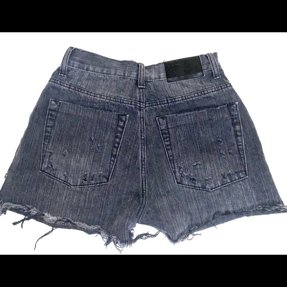 🔴4 for $25🔴 ONE TEASPOON Black High Waist Denim Shorts - Picture 2 of 7